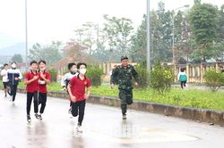 Trên 350 người tham gia Ngày chạy Olympic Vì sức khỏe toàn dân
