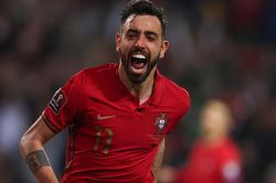 Bruno Fernandes lập cú đúp, Bồ Đào Nha giành vé dự World Cup