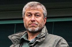 Tỷ phú Roman Abramovich bị mù tạm thời, nghi bị đầu độc?