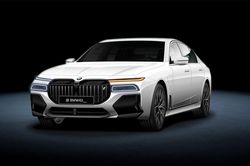 BMW 7 Series 2022 'nhá hàng' trước ngày ra mắt
