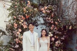 Khoảnh khắc của Son Ye Jin và Hyun Bin trong lễ cưới