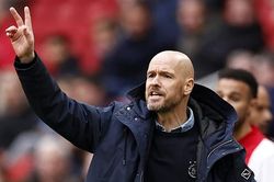 MU: Ten Hag có thể chứng minh Van Gaal đã sai