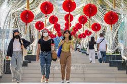 Du khách đến Thái Lan không cần làm xét nghiệm COVID-19 trước