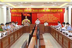 Bí thư Tỉnh ủy Hồ Văn Niên: 'Tập trung triển khai thực hiện tốt các phong trào thi đua chào mừng các sự kiện lớn'