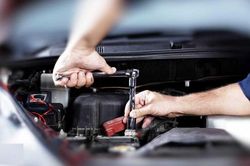 Ô tô trước khi đi xa cần kiểm tra những gì?