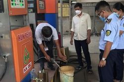 Bán xăng 'dỏm', Công ty xăng dầu KK Oil bị phạt hơn 300 triệu đồng