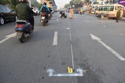 Công an Hà Nội tìm nhân chứng vụ tai nạn làm 3 người thương vong ở Nguyễn Trãi