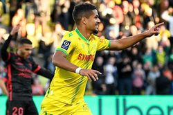 Soi kèo nhà cái Clermont vs Nantes. Nhận định, dự đoán bóng đá Pháp Ligue 1 (20h00, 3/4)