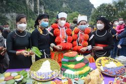 Lâm Bình tổ chức Hội thi 'Mâm xôi ngũ sắc'