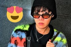 J-Hope BTS thu hút sự chú ý với thời trang sân bay ấn tượng