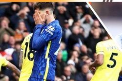 Thảm bại của Chelsea là do sai lầm của Tuchel