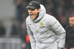 Tuchel nổi điên vì hàng thủ Chelsea để thua 3 bàn trong 10 phút