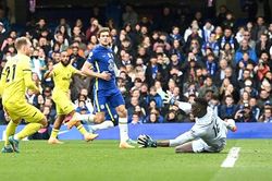 Chelsea thua đau đớn: Tai nạn hay tín hiệu khủng hoảng bắt đầu?