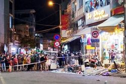 Tạm giữ tài xế lao thẳng vào tiệm bánh mì