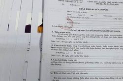 Khởi tố cặp vợ chồng điều hành đường dây làm giả giấy khám sức khỏe