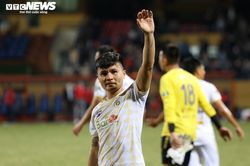 Hà Nội FC tặng vé mời cho cổ động viên trong trận cuối cùng của Quang Hải