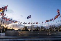 Giữa xung đột Nga-Ukraine, NATO nhóm họp các ngoại trưởng, hé lộ ý định đẩy mạnh hợp tác với một khu vực