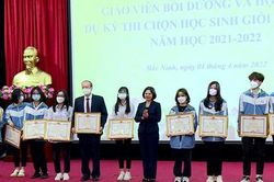 Bắc Ninh tổ chức tuyên dương giáo viên, học sinh có thành tích xuất sắc trong Kỳ thi học sinh giỏi Quốc gia