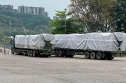 Chiều 6/4: 28 xe hàng xuất, nhập khẩu qua Cửa khẩu Quốc tế đường bộ số II Kim Thành