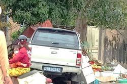 Khởi tố vụ tài xế xe biển xanh lao lên vỉa hè tông chết 2 người