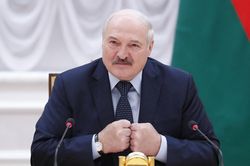 Tổng thống Belarus phàn nàn vì đứng ngoài cuộc đàm phán Nga - Ukraine
