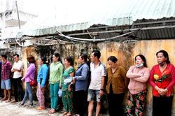 Công an Tiền Giang triệt phá tụ điểm lắc tài xỉu ăn thua bằng tiền
