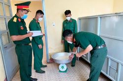 Hội đồng quân nhân với cơ chế 'cân đong tay ba'