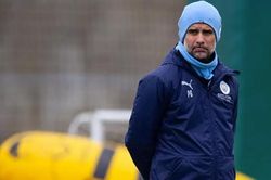 Pep Guardiola sắp làm thầy Neymar?