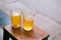 Những tác hại của trà đá mà bạn không ngờ đến