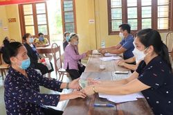Ngày 8/4: Số ca mắc COVID-19 mới giảm mạnh còn hơn 39 nghìn ca