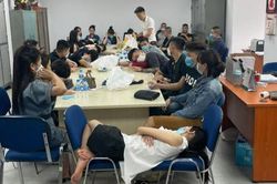 Gần 80 nam nữ 'phê' ma túy trong quán bar ở Hà Nội