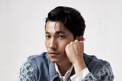 Lâu lắm mới chụp ảnh cùng nhau, Hòa Minzy nói gì khiến Liên Bỉnh Phát 'thấu tâm can' thế này?