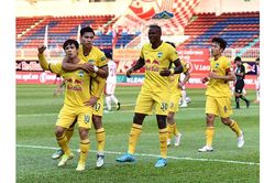 Hoàng Anh Gia Lai 'chạy đà' trước AFC Champions League