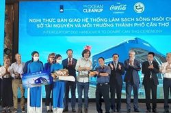 Khánh thành hệ thống thu gom tự động rác nổi trên sông Cần Thơ