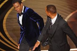 Bị cấm dự lễ Oscar trong 10 năm, Will Smith nói gì?