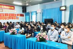 Nâng cao năng lực điều trị, phòng ngừa viêm gan siêu vi B cho cán bộ y tế huyện Chư Sê