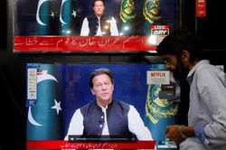 Thủ tướng Pakistan bị bãi nhiệm sau bỏ phiếu bất tín nhiệm