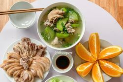 9X chia sẻ loạt mâm cơm nhà đơn giản mà lại rất ngon và quan điểm về việc phụ nữ nấu nướng khiến ai cũng gật gù