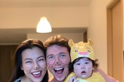 Chồng Tây xác nhận ly hôn Á hậu - MC Hoàng Oanh