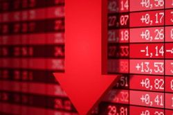 VN-Index tiếp tục giảm gần 27 điểm