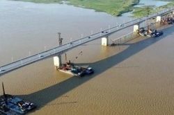 Dự báo thời tiết đêm nay và ngày mai (13-14/4): Bắc Bộ sáng sớm sương mù, trưa chiều hửng nắng; phía Nam ngày nắng, chiều tối mưa dông rải rác