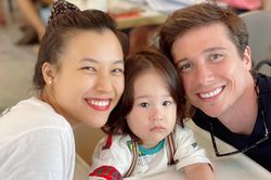 Chồng Tây của MC Hoàng Oanh có động thái lạ sau tuyên bố ly hôn