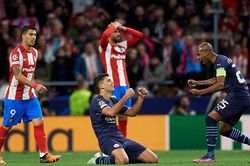 Atletico Madrid 0-0 Man City: Nhọc nhằn