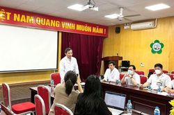 Làm gì để ngăn ngừa tự sát ở trẻ vị thành niên?