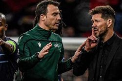 HLV Atletico nổi điên vì bị Guardiola 'nói kháy'