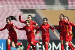 Sân Cẩm Phả đăng cai hai bảng đấu bóng đá nữ SEA Games 31