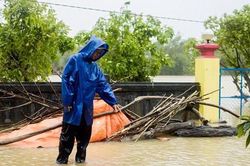 Quảng Trị thiệt hại nặng do mưa lũ dị thường, khắc phục ra sao?