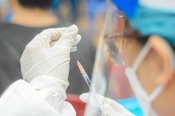 Từ ngày 15/4, Việt Nam bắt đầu cấp hộ chiếu vaccine cho người dân