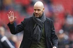 Ten Hag không có kế hoạch sử dụng Ronaldo, được ví như Mourinho thời đỉnh cao