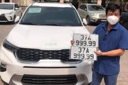 Bốc được biển số 'ngũ quý 9', người đàn ông Nghệ An lãi cả tỷ đồng